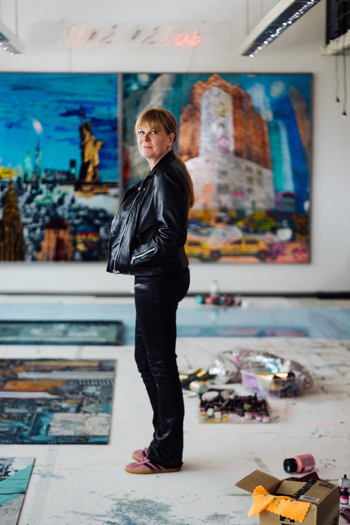 Sandra Rauch in ihrem Atelier